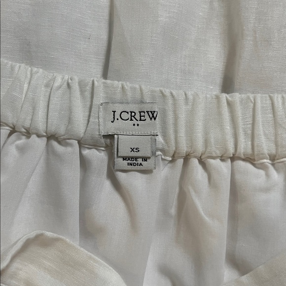 J. Crew white Skirt with navy blue Floral Design - Picture 5 of 10